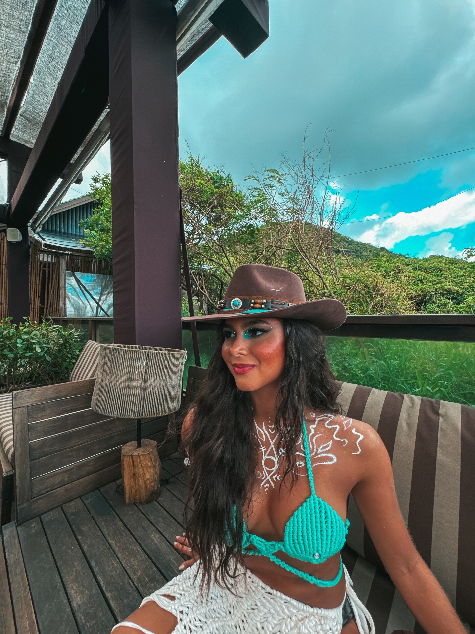 Facetune_14-02-2024-12-57-22