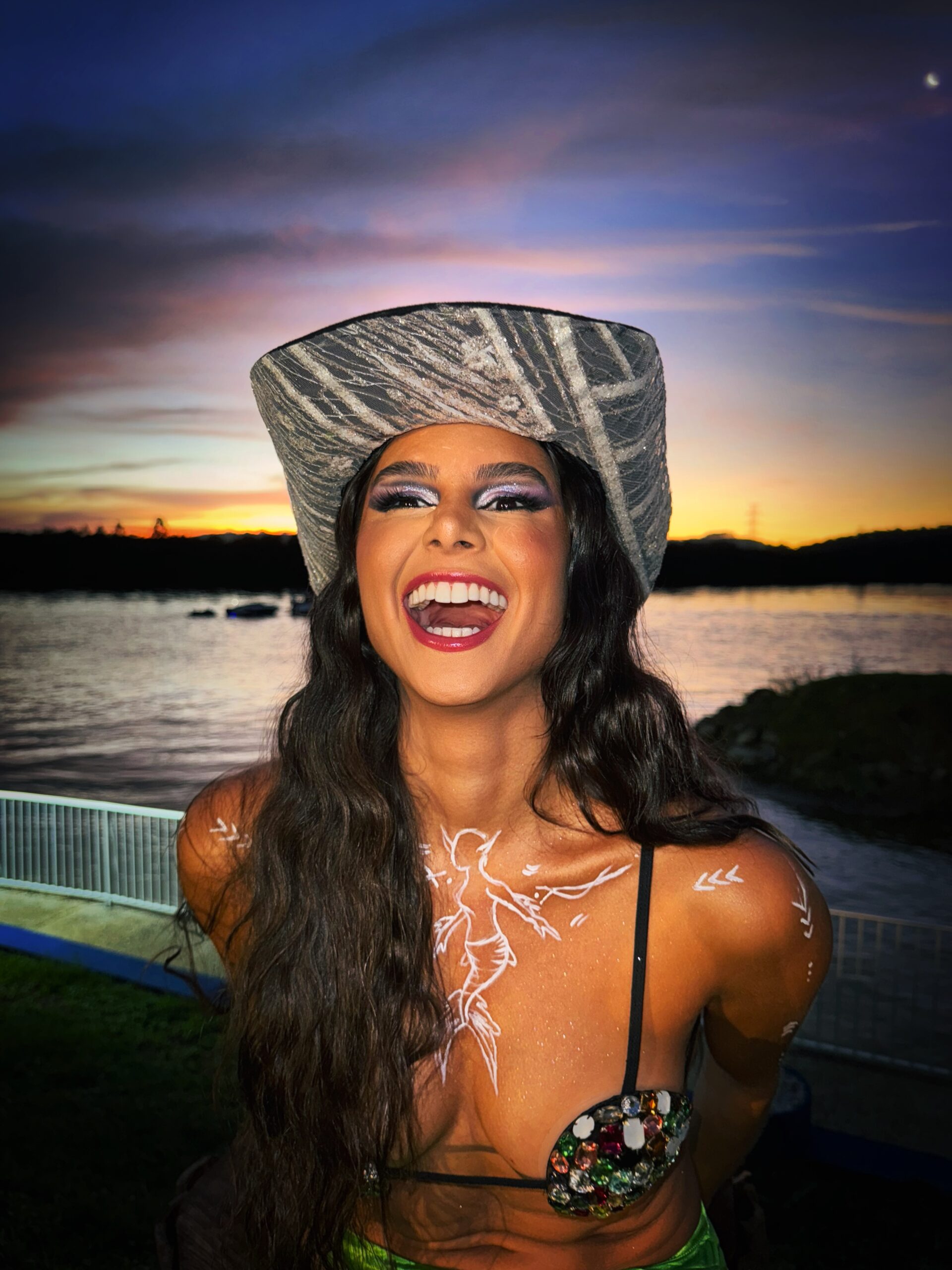 Facetune_12-05-2024-11-10-37