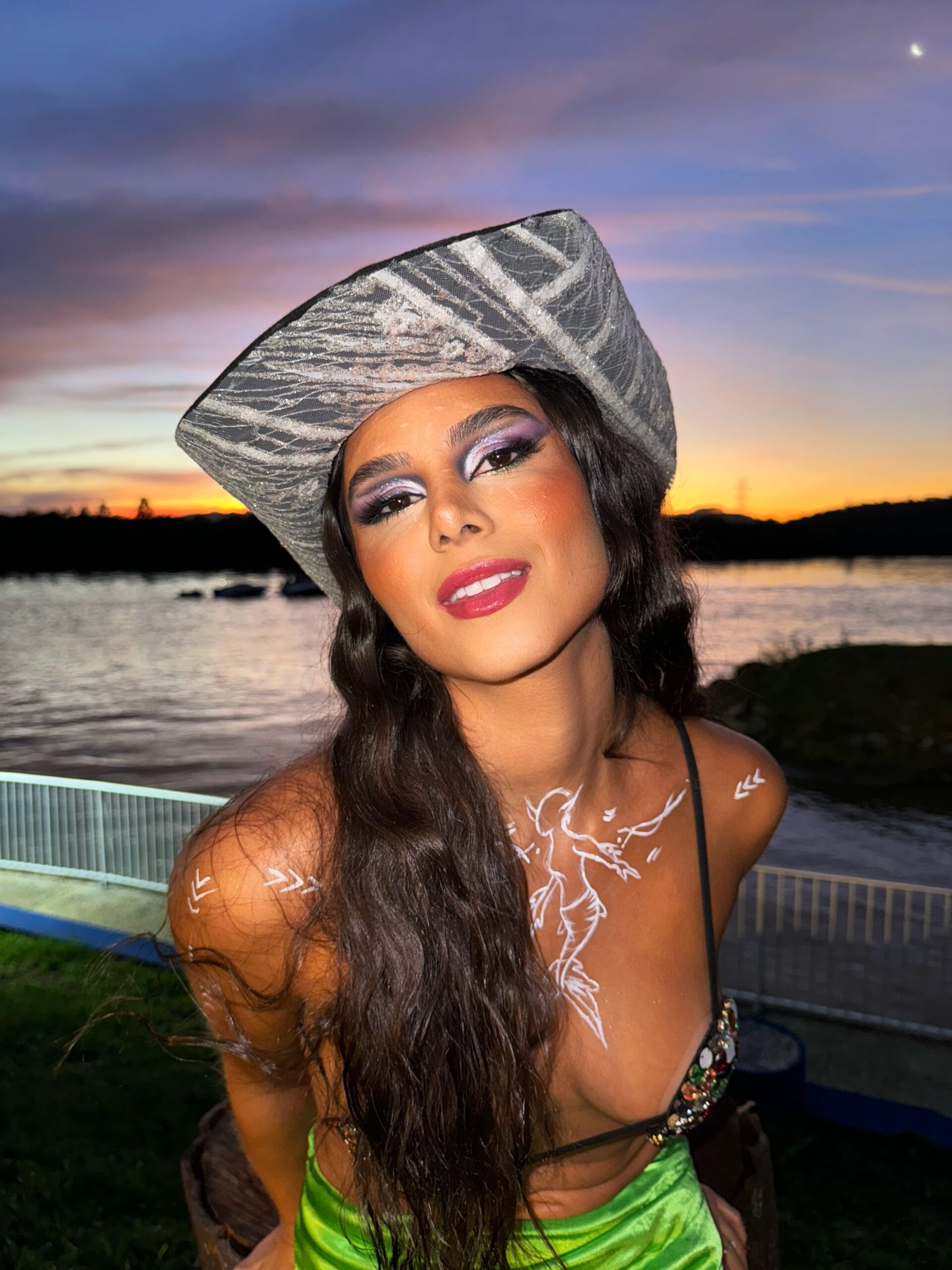 Facetune_13-05-2024-16-35-37