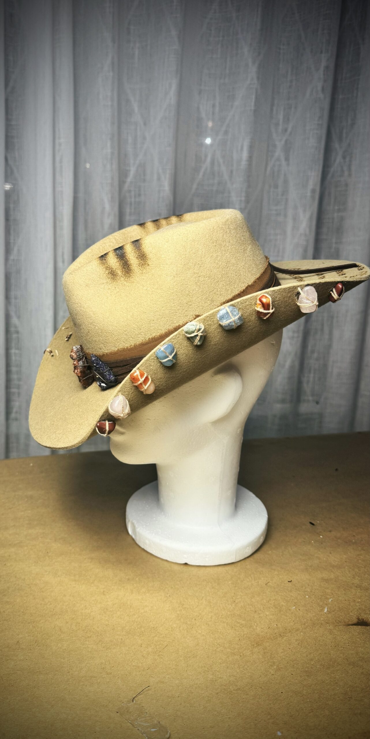 Facetune_24-05-2024-19-21-52